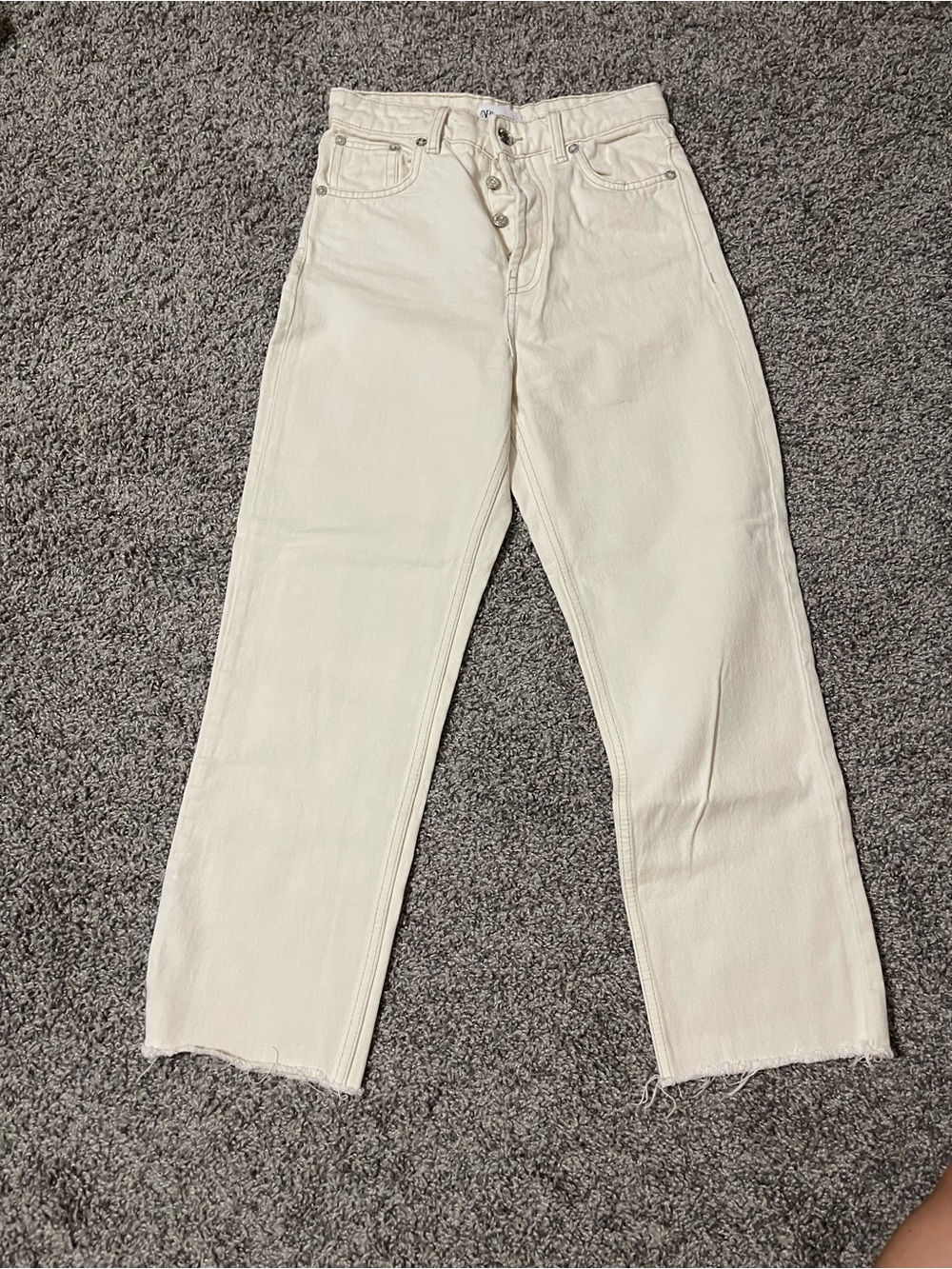 Zara Straight Leg Jeans White Cream